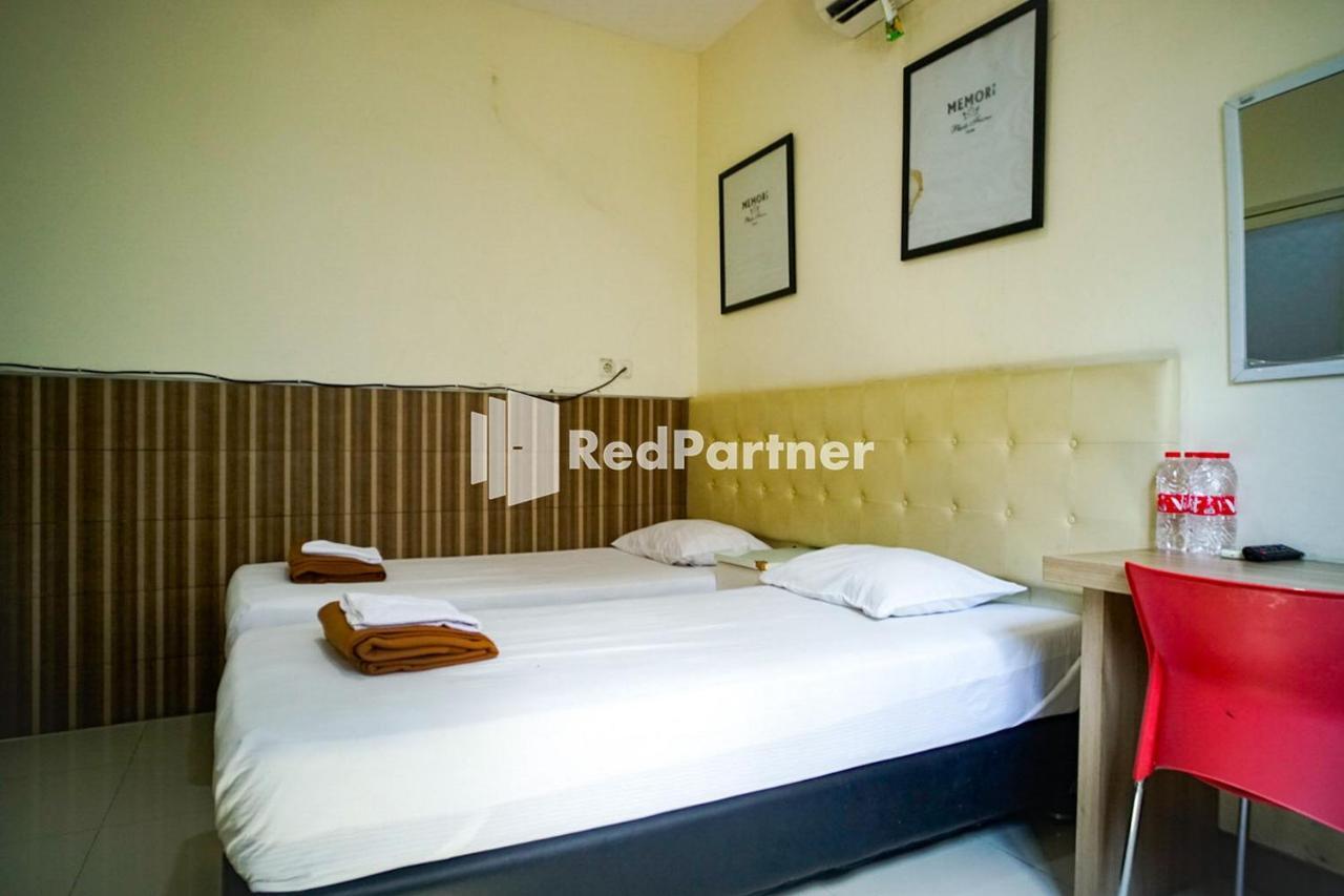 Hoki Homestay Redpartner 수라바야 외부 사진