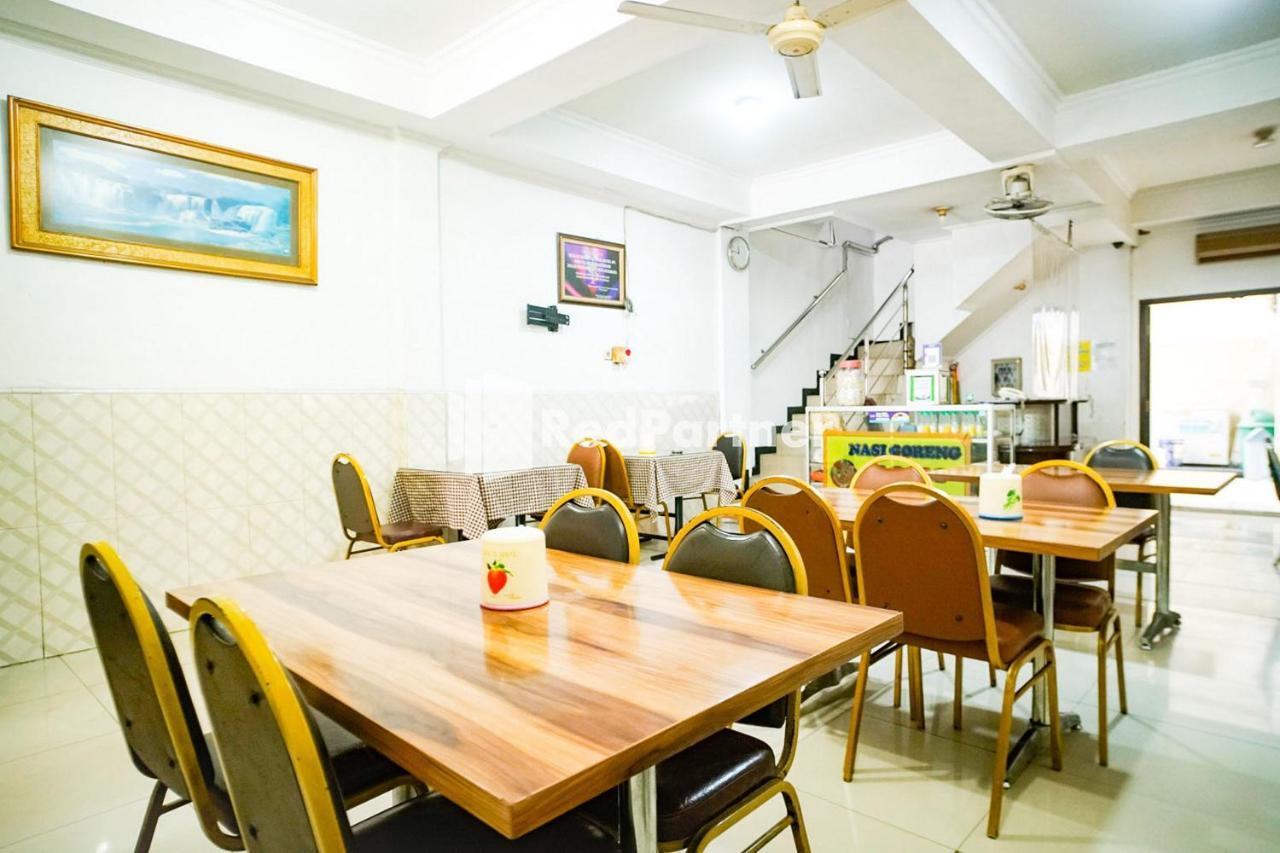 Hoki Homestay Redpartner 수라바야 외부 사진