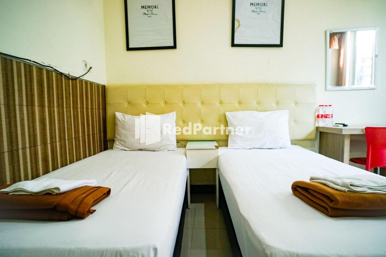 Hoki Homestay Redpartner 수라바야 외부 사진